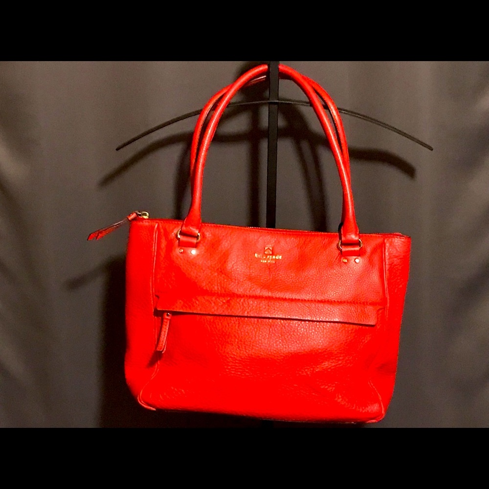 Ladies Kate Spade shoulder strap leather purse